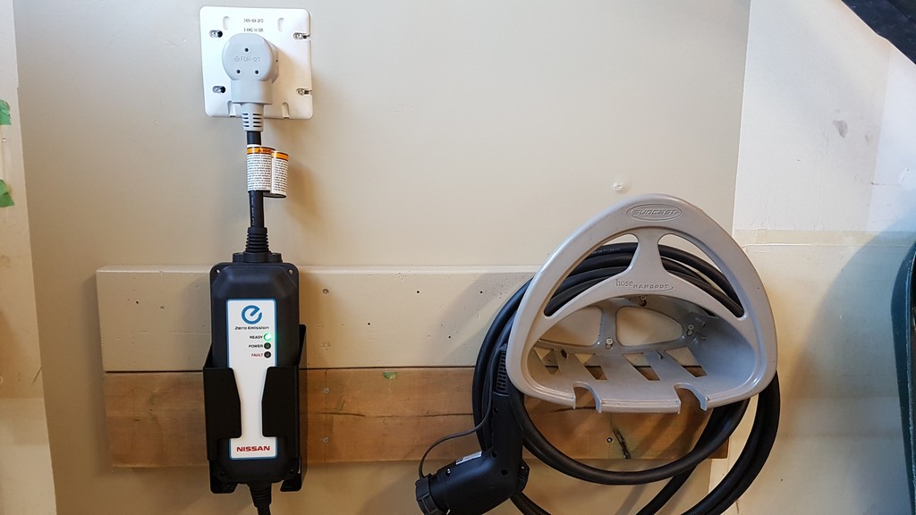 Level charger installation