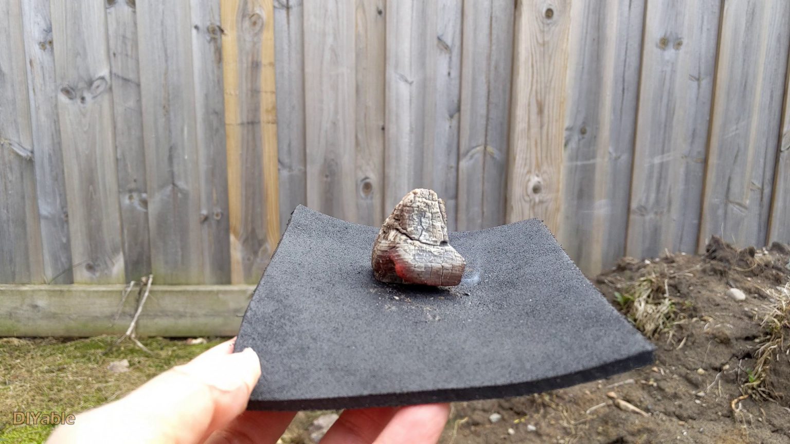 DIY Deck (Part 19) Can BBQ Grill Mat protect your Azek/Trex decking