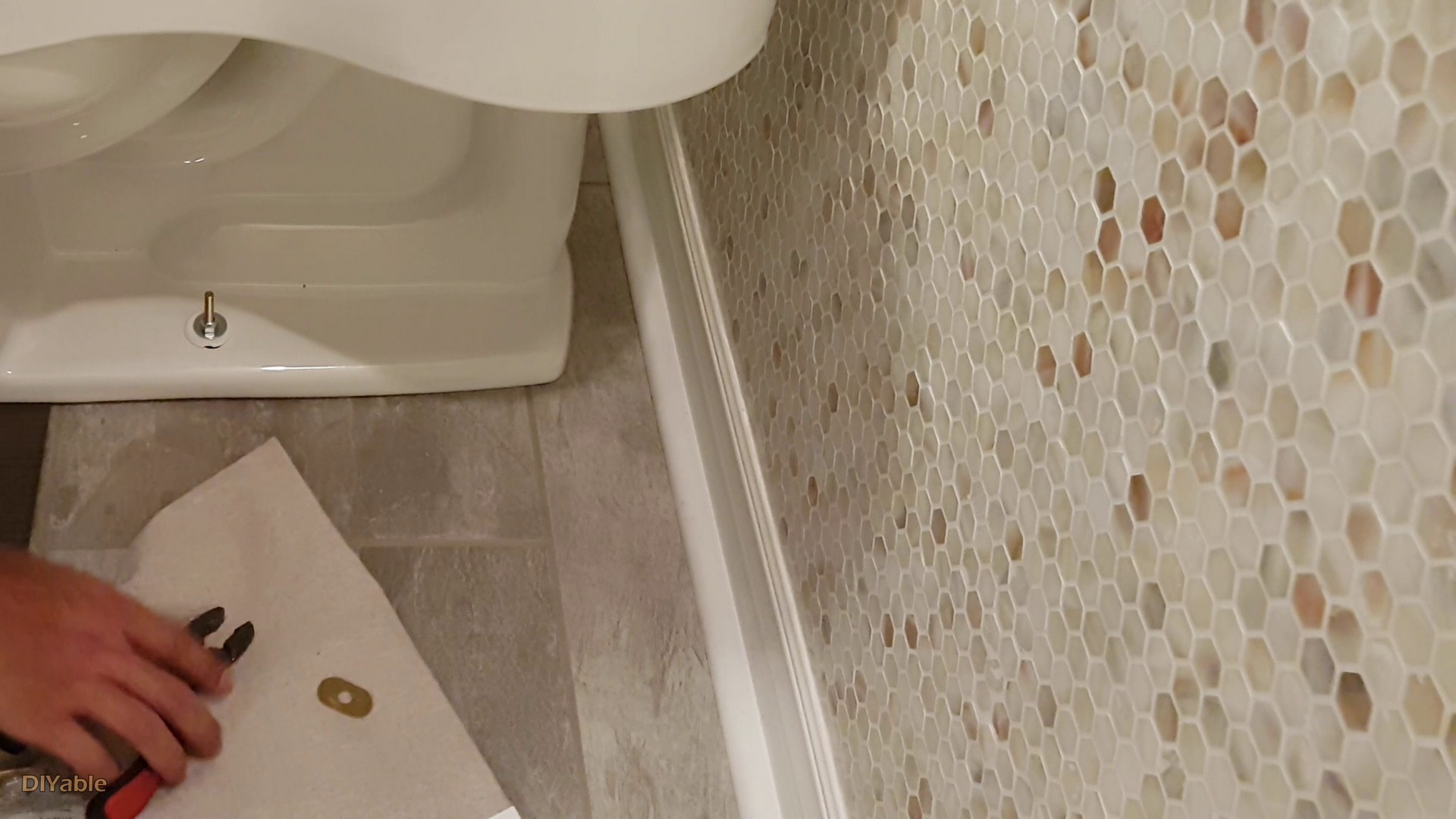 How to install Kohler Santa Rosa and Bidet guarantee no leak?