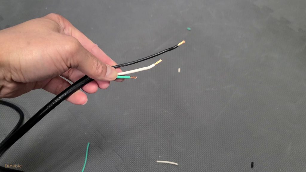 How to repair damaged extension cords like a Pro?